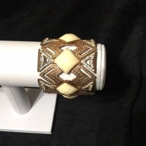 ❤️Ashley Stewart bracelet